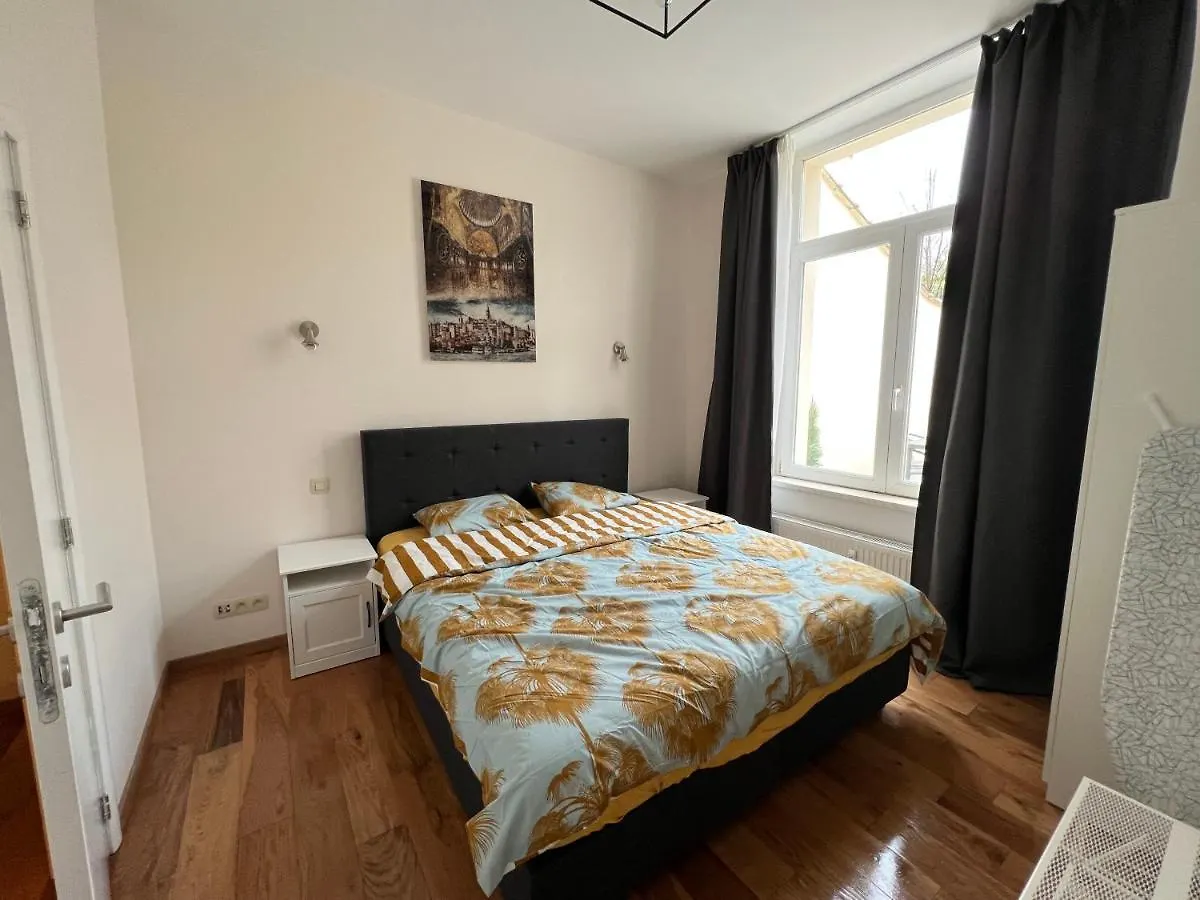Design Europarlament Apartment With Private Terrace Brussels